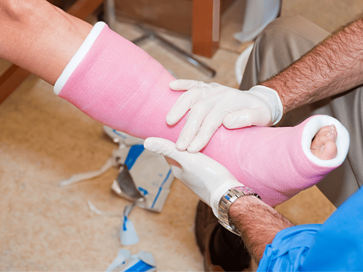 teenager broken leg