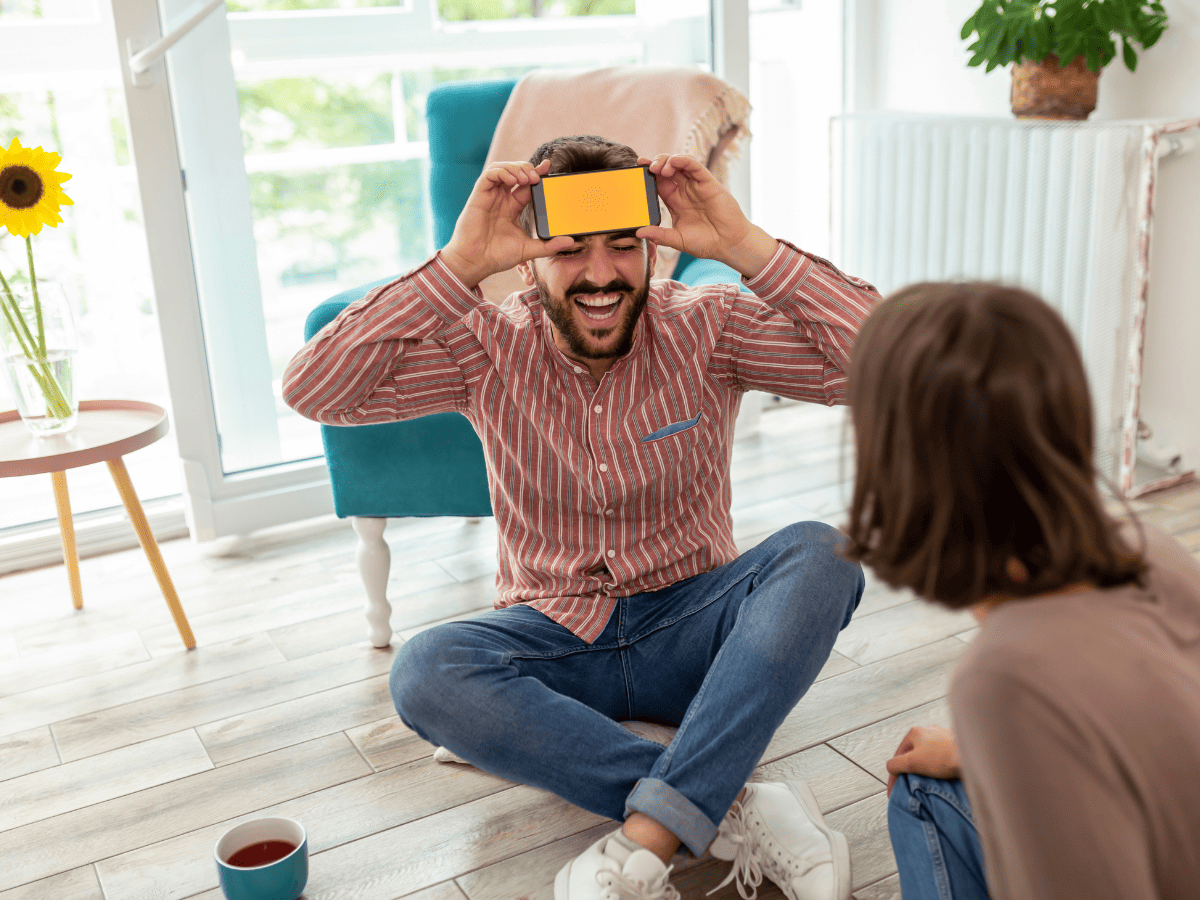boyfriend and girlfriend playing game