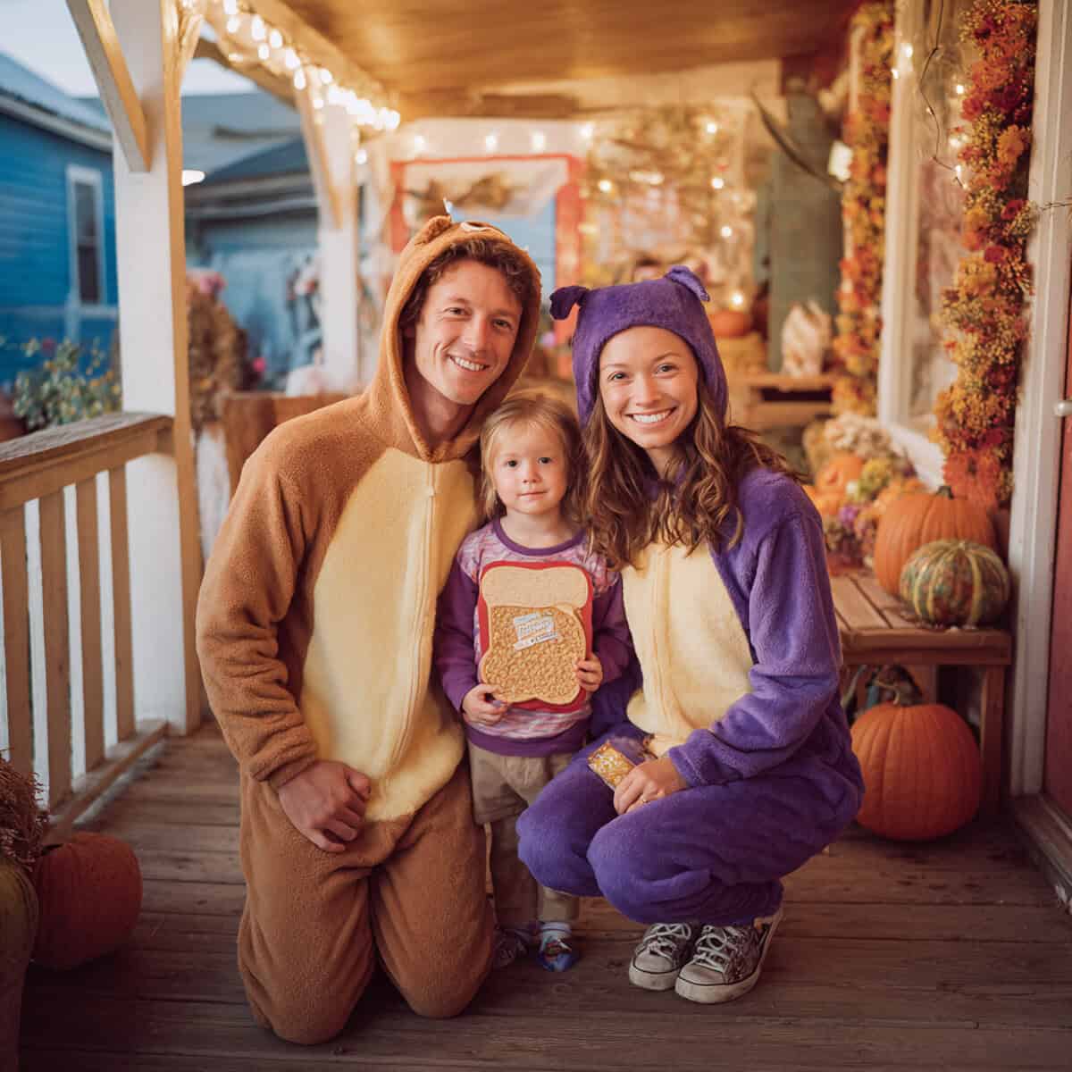 Last-Minute Family Halloween Costume Ideas (Fast, Affordable, and Fun) | Fit Fun And Over 40 PB & J
