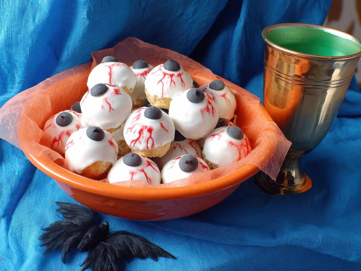 Peanut Butter Eyeballs