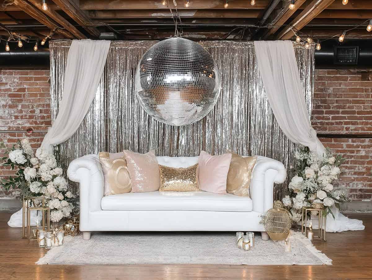 5 Fun Throwback Dance Party Ideas
